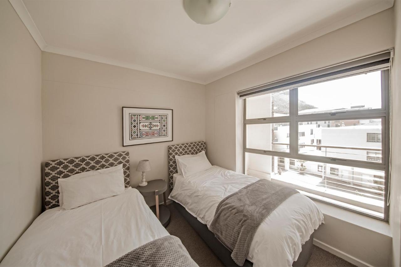 Surferscorner Self Catering Apartments Muizenberg Εξωτερικό φωτογραφία