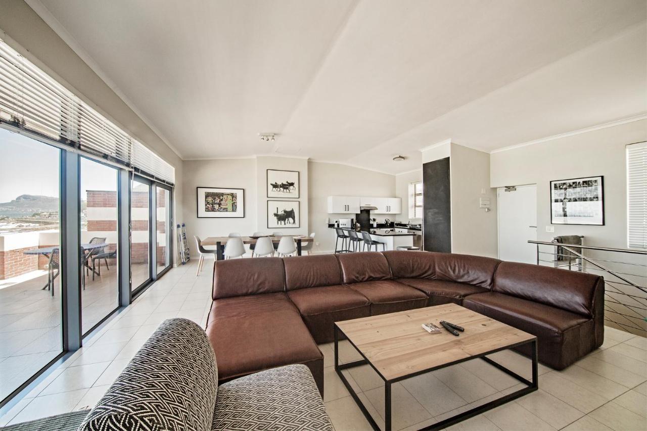 Surferscorner Self Catering Apartments Muizenberg Εξωτερικό φωτογραφία