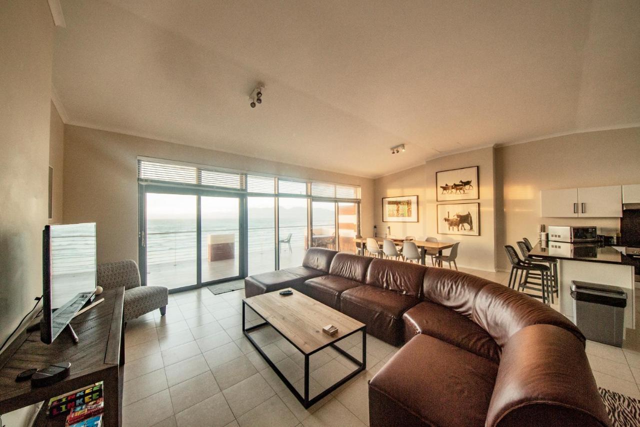 Surferscorner Self Catering Apartments Muizenberg Εξωτερικό φωτογραφία
