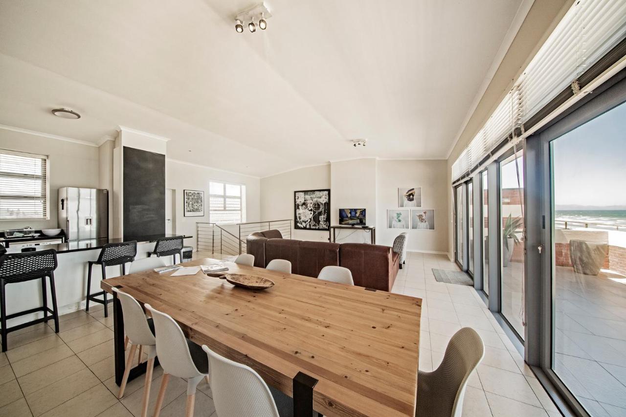 Surferscorner Self Catering Apartments Muizenberg Εξωτερικό φωτογραφία