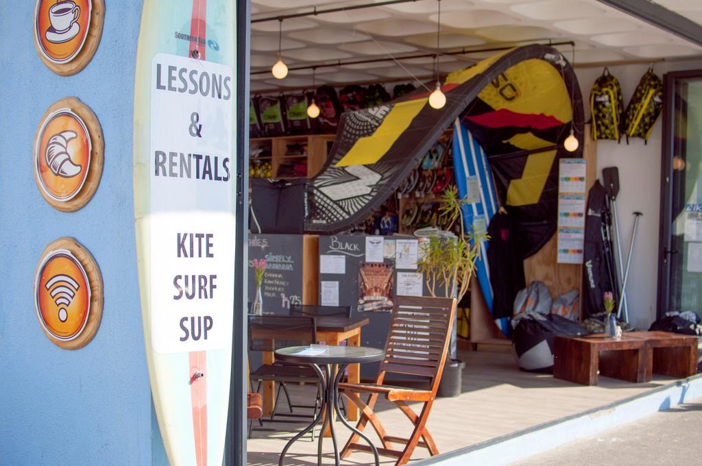 Surferscorner Self Catering Apartments Muizenberg Εξωτερικό φωτογραφία