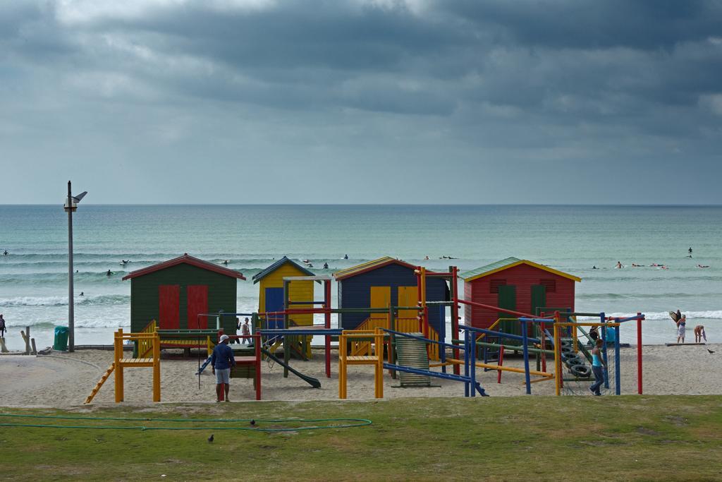 Surferscorner Self Catering Apartments Muizenberg Εξωτερικό φωτογραφία
