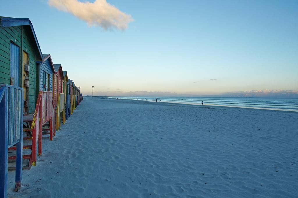 Surferscorner Self Catering Apartments Muizenberg Εξωτερικό φωτογραφία