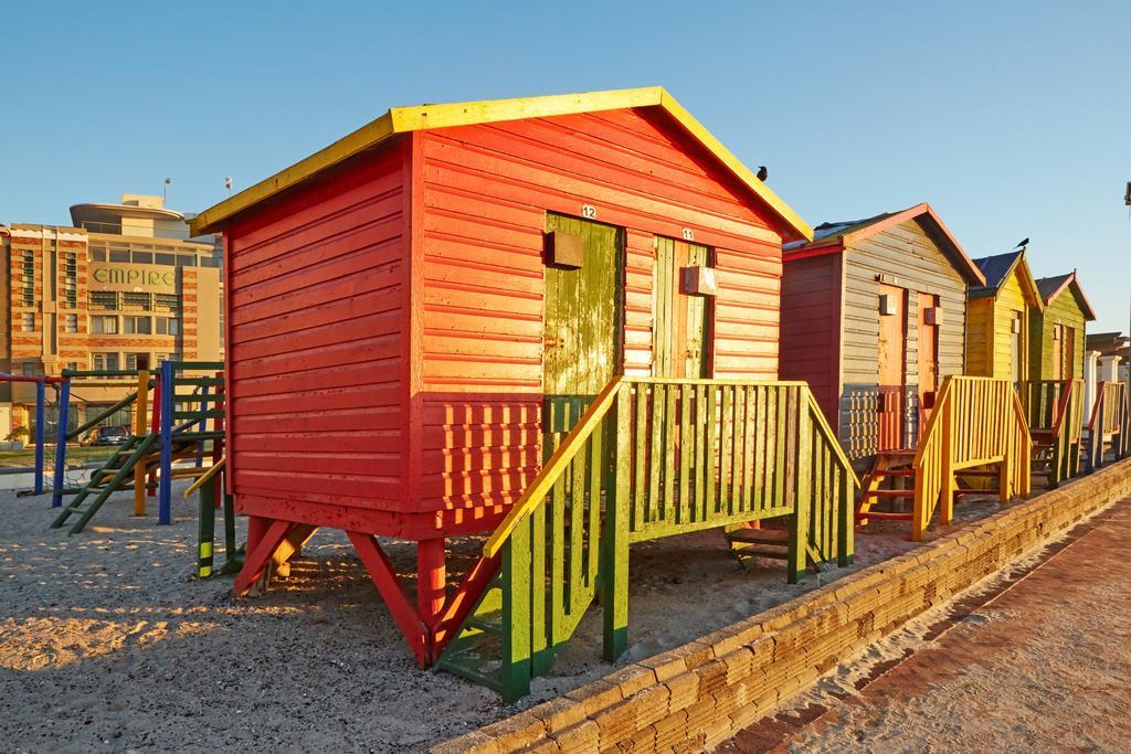 Surferscorner Self Catering Apartments Muizenberg Εξωτερικό φωτογραφία