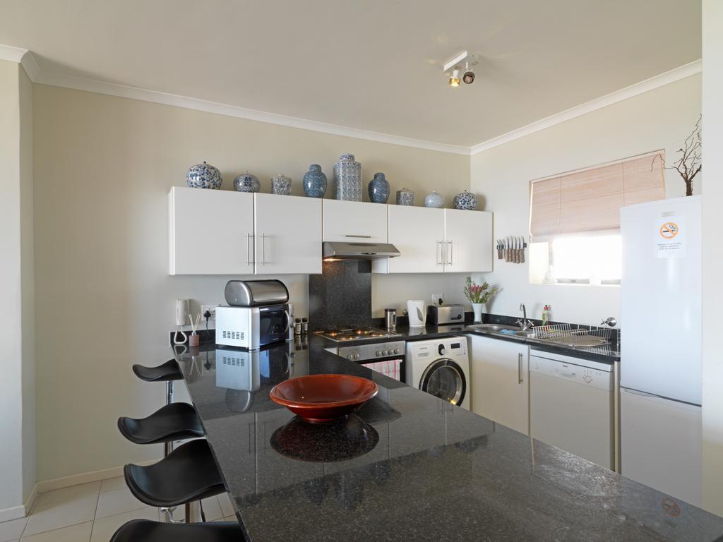 Surferscorner Self Catering Apartments Muizenberg Εξωτερικό φωτογραφία