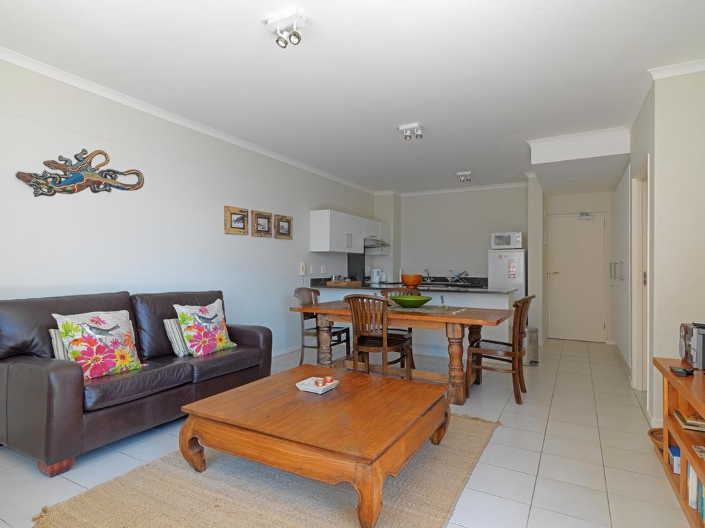 Surferscorner Self Catering Apartments Muizenberg Εξωτερικό φωτογραφία