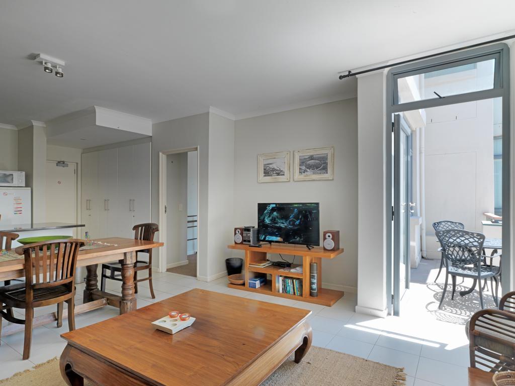 Surferscorner Self Catering Apartments Muizenberg Εξωτερικό φωτογραφία