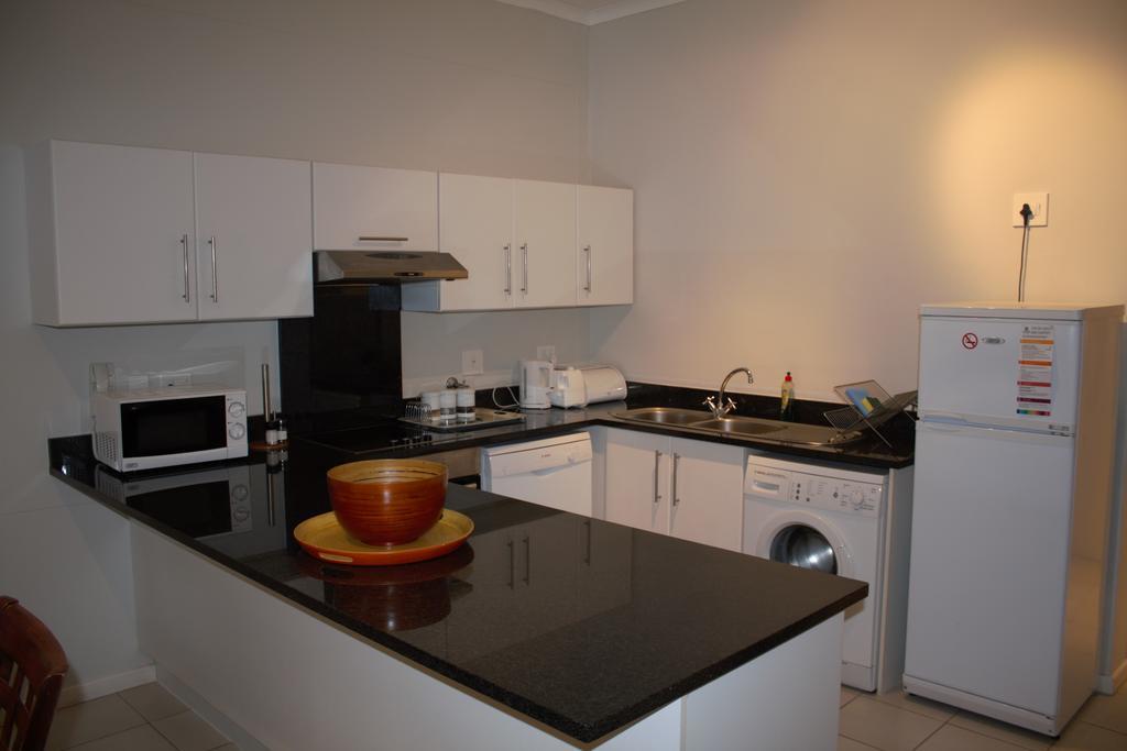Surferscorner Self Catering Apartments Muizenberg Εξωτερικό φωτογραφία